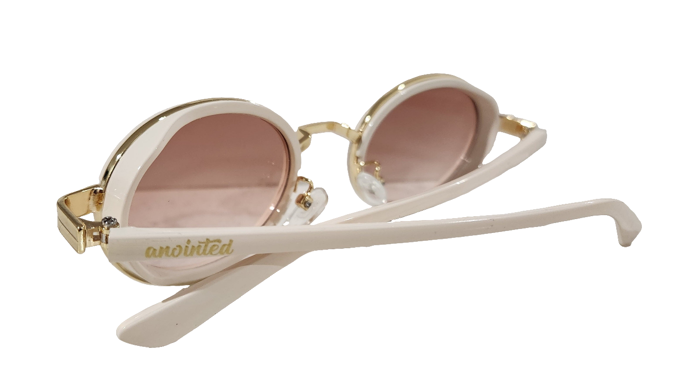 Grace • Small Round Vintage Style Sunglasses